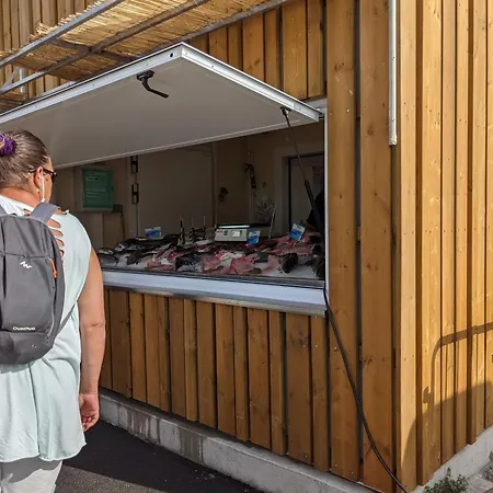 Maison T2 Avec Mezzanine, Cour Et Parking - 5 Pers - Proche Et Commerces - Bon Prix - Fr-1-797-49 Villa