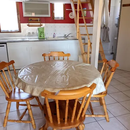 Maison T2 Avec Mezzanine, Cour Et Parking - 5 Pers - Proche Et Commerces - Bon Prix - Fr-1-797-49 فيلة