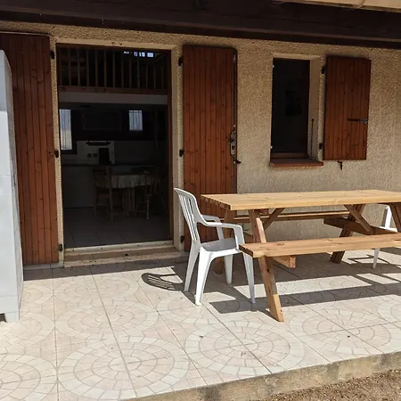 Maison T2 Avec Mezzanine, Cour Et Parking - 5 Pers - Proche Et Commerces - Bon Prix - Fr-1-797-49 *